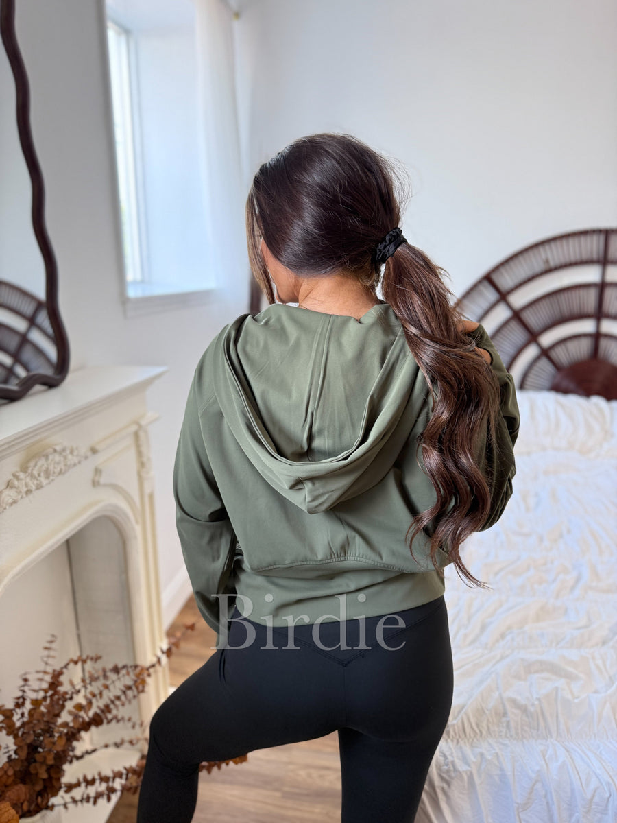 PREORDER The Olive Summer Quarter Zip Pullover – The Infinity