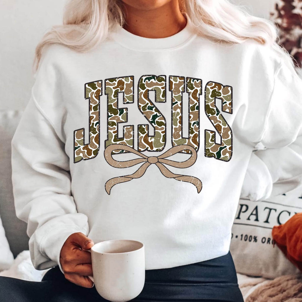 Jesus Camo Bow White Unisex Sweatshirt