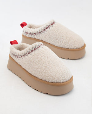 PREORDER White Out Fur Platform Sherpa Slippers