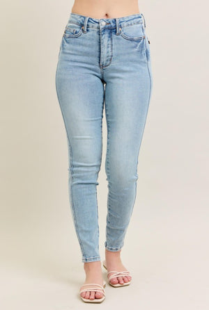 Perfect Match Judy Blue High Rise Vintage Wash Skinny Denim