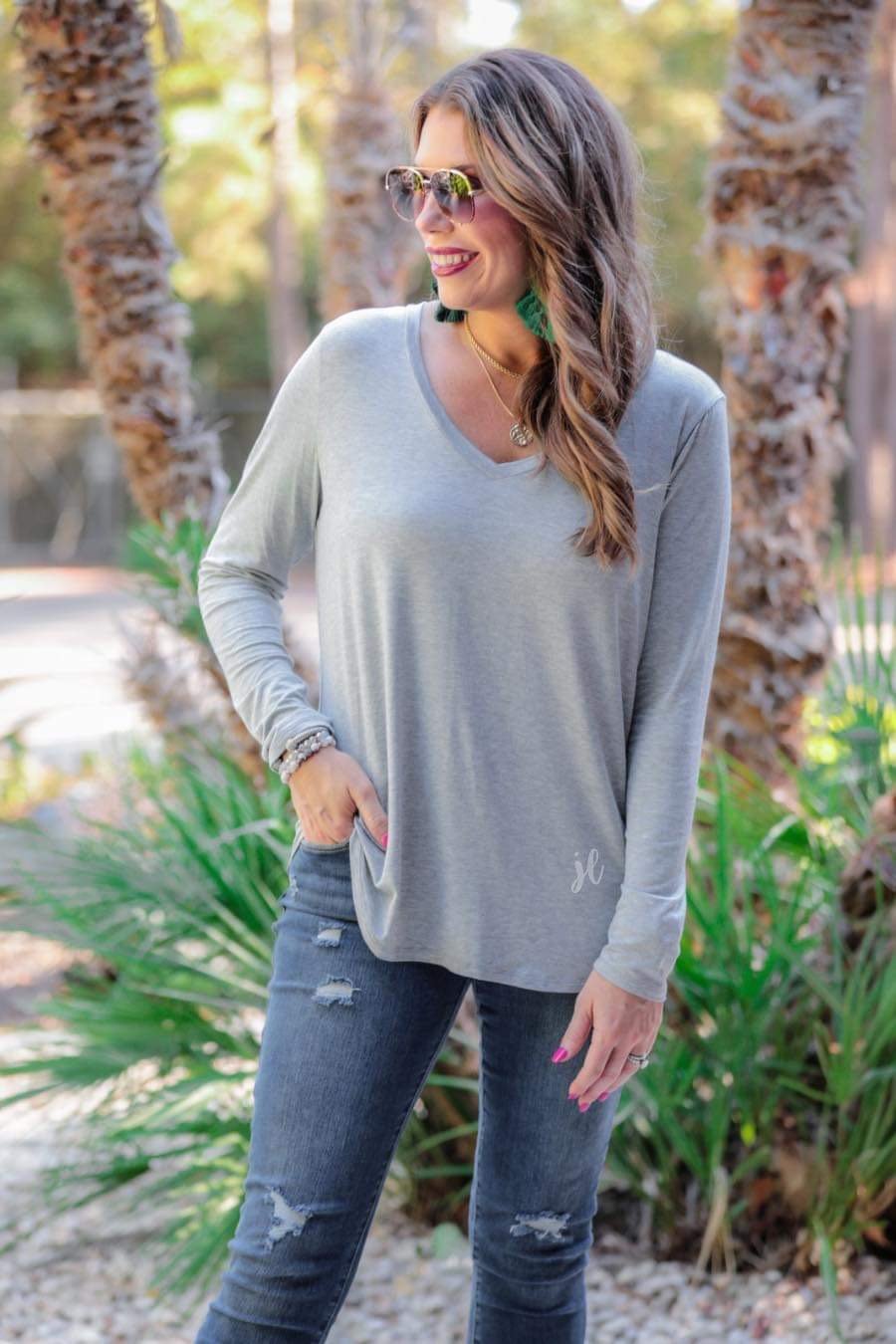 Basic Long Sleeve Gray V-Neck Tee