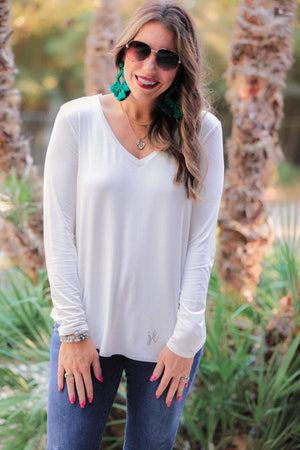 Basic Long Sleeve Ivory V-Neck Tee