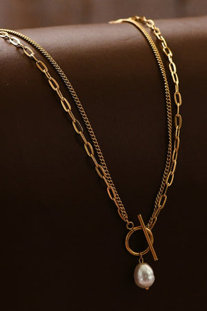 The Maggie Pearl Layered Chain Necklacen