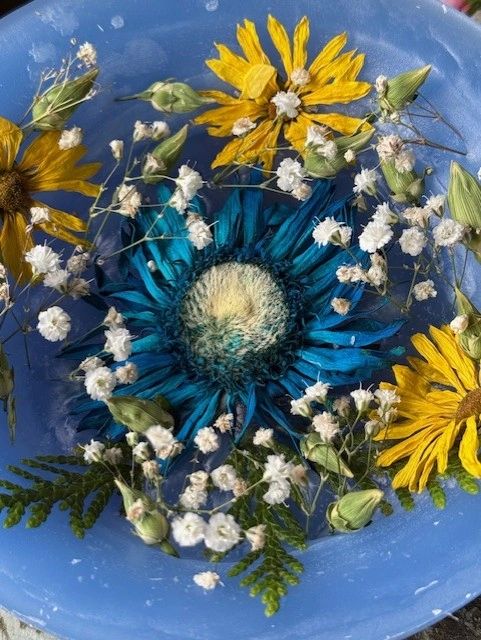 Woodsy Blue Man Floral 7” Candle Bowl