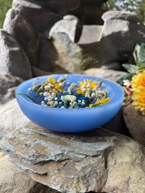 Woodsy Blue Man Floral 7” Candle Bowl
