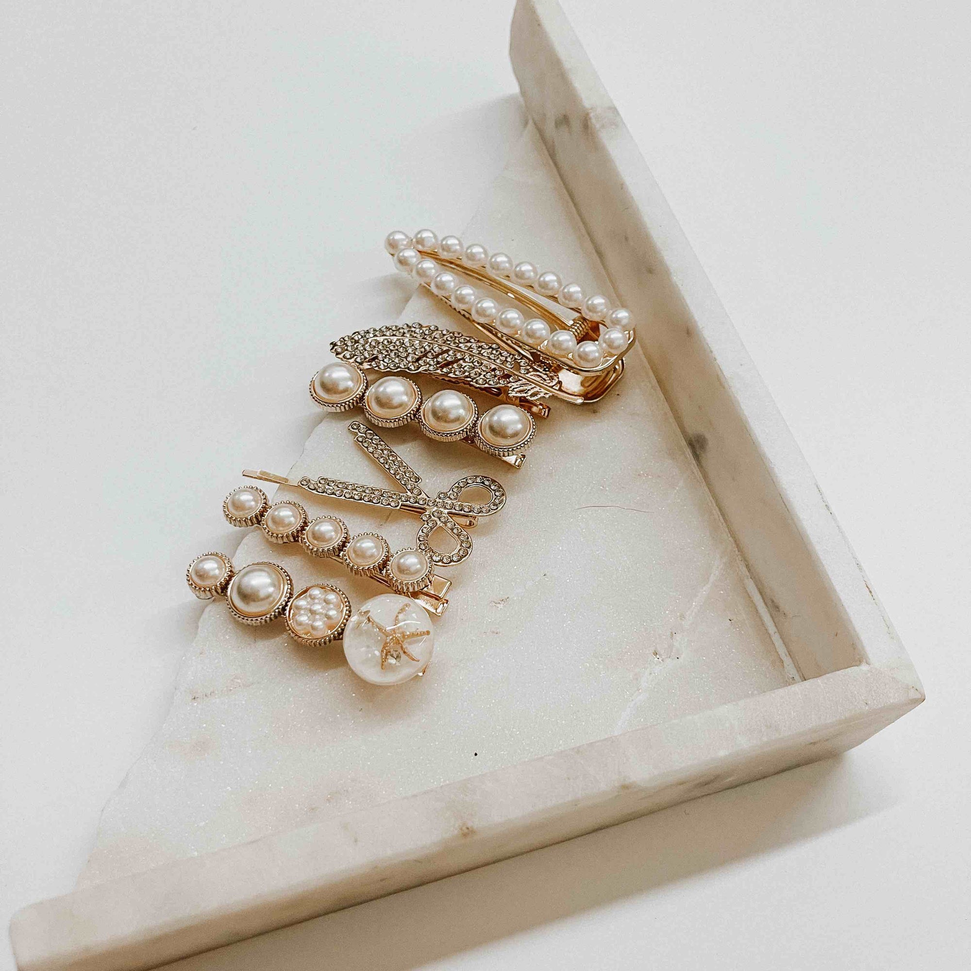 The Queen Of Pearls Hair Clip Set