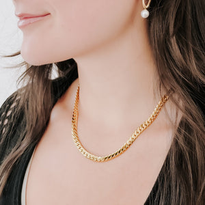 The Essential Curb Chain Link Necklace